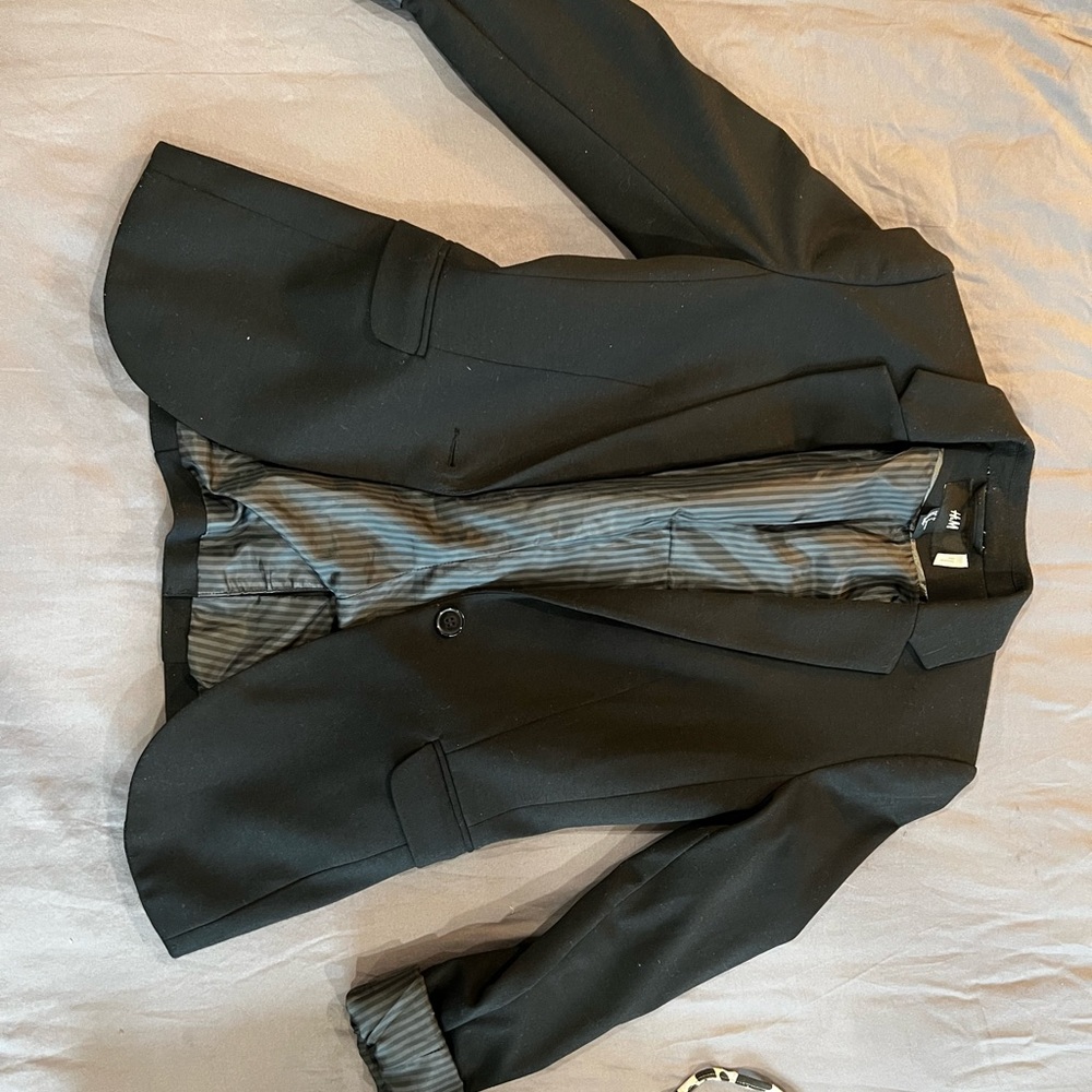 Blazer size 6